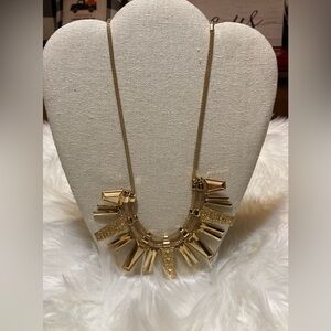 Jennifer Lopez Gold Cleopatra Vibe Statement Necklace